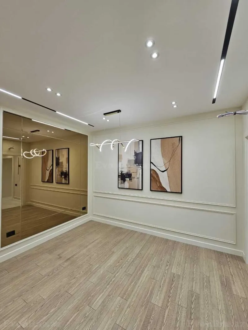 Satılır 2 otaqlı Mənzil Yeni tikili 100 m² Yasamal - şəkil 2