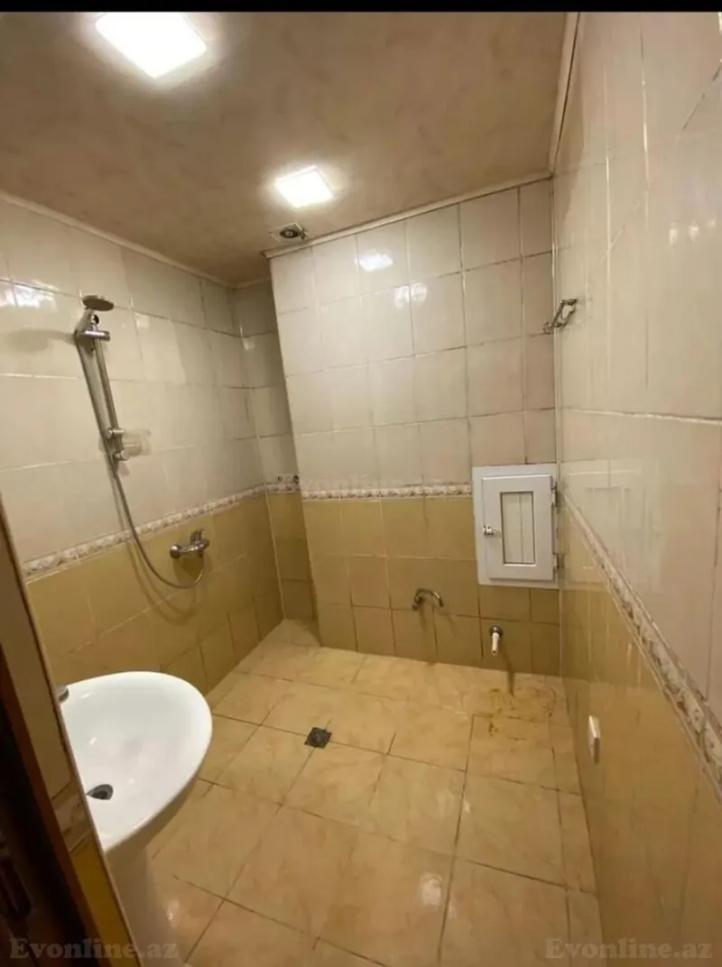 Satılır 3 otaqlı Mənzil Yeni tikili 65 m² Nizami r. - şəkil 13