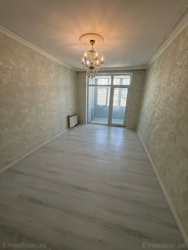 Satılır 3 otaqlı Mənzil Köhnə tikili 90 m² Xətai r. - şəkil 4