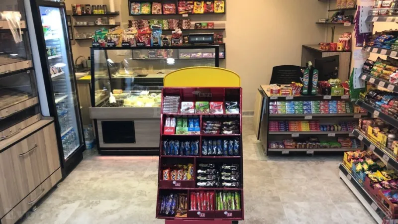 Obyekt 170 m² Qara Qarayev m. Satılır