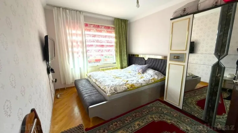 Satılır 3 otaqlı Mənzil Köhnə tikili 90 m² Xətai r. - şəkil 4