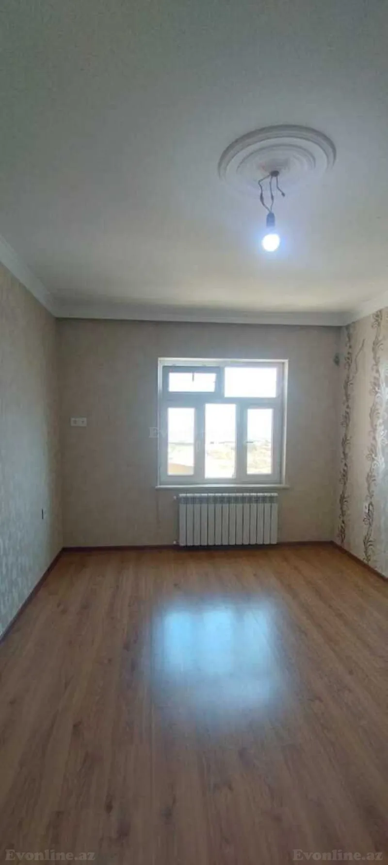 Satılır 2 otaqlı Mənzil Köhnə tikili 55 m² Suraxanı r.