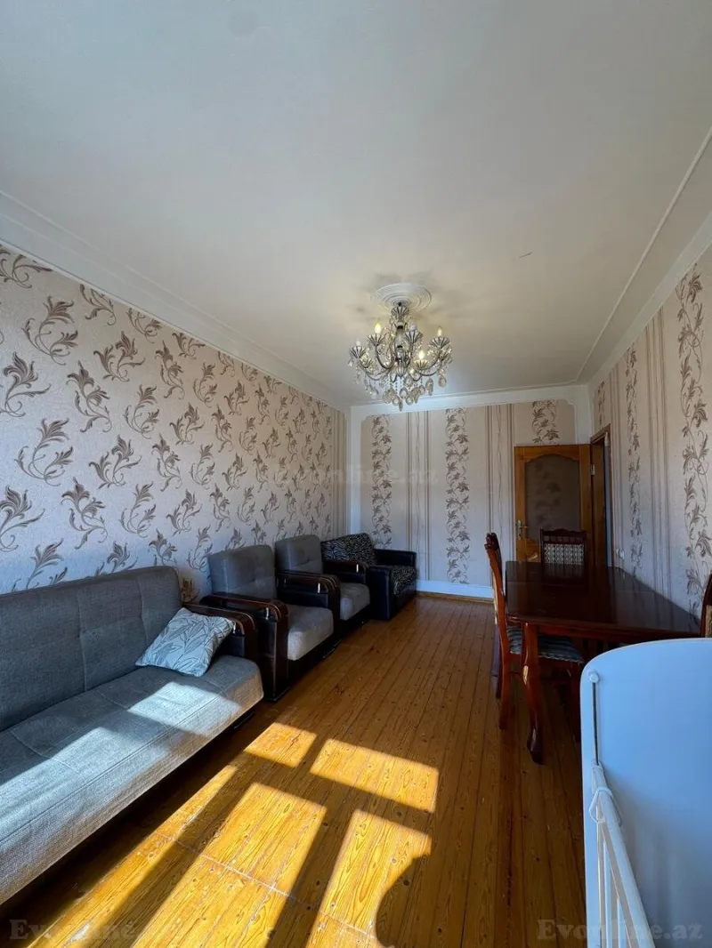 Satılır 2 otaqlı Mənzil Köhnə tikili 63 m² Əhmədli - şəkil 3