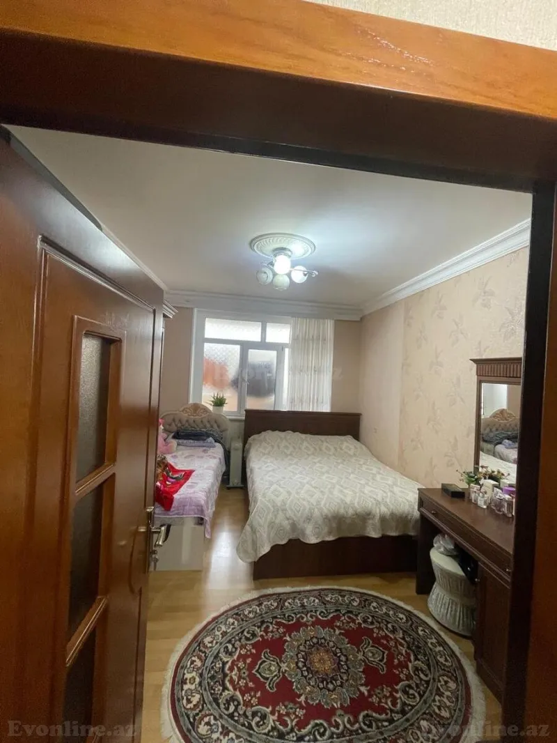 Kirayə verilir 2 otaqlı Mənzil Köhnə tikili 60 m² Həzi Aslanov m. - şəkil 3