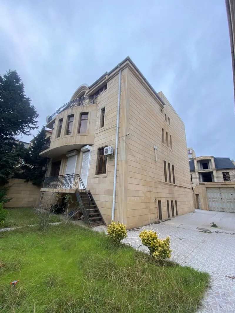 9 otaqlı Ofis 650 m² Nərimanov r. Kirayə verilir