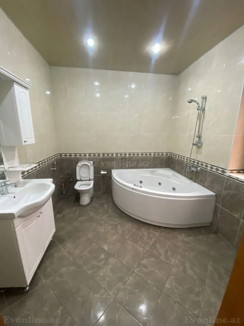 Kirayə verilir Ofis 650 m² Nərimanov r. - şəkil 15