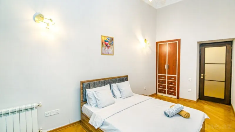 Kirayə verilir 3 otaqlı Mənzil Köhnə tikili 82 m² Sahil m. - şəkil 7