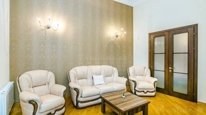Kirayə verilir 3 otaqlı Mənzil Köhnə tikili 82 m² Sahil m. - şəkil 14