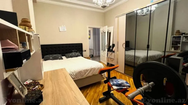 Satılır 3 otaqlı Mənzil Yeni tikili 96 m² 8 Noyabr m. - şəkil 3
