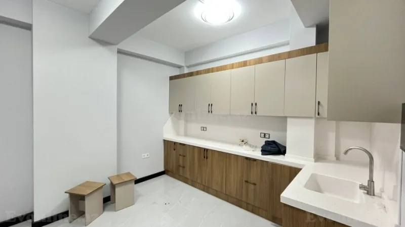 Kirayə verilir Ofis 80 m² Gənclik m. - şəkil 18