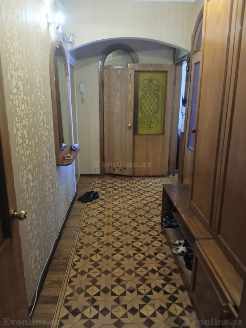 Kirayə verilir 2 otaqlı Mənzil Köhnə tikili 65 m² 6-cı mikrorayon - şəkil 7