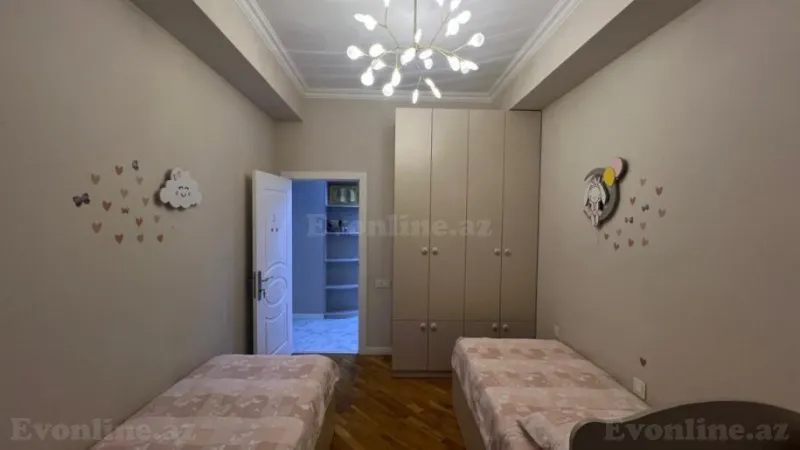 4 otaqlı Mənzil 115 m² Biləcəri Satılır