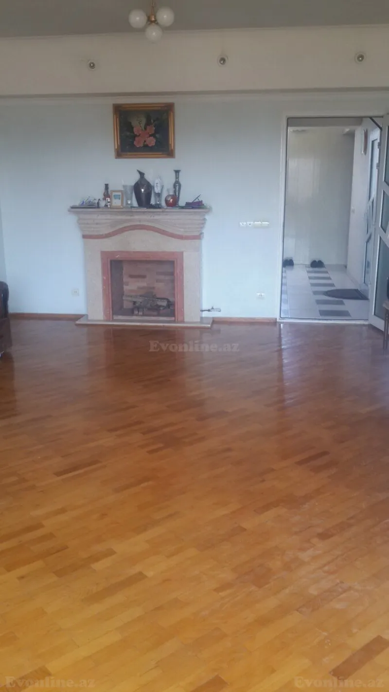Kirayə verilir 1 otaqlı Mənzil Köhnə tikili 85 m² Nərimanov r. - şəkil 2