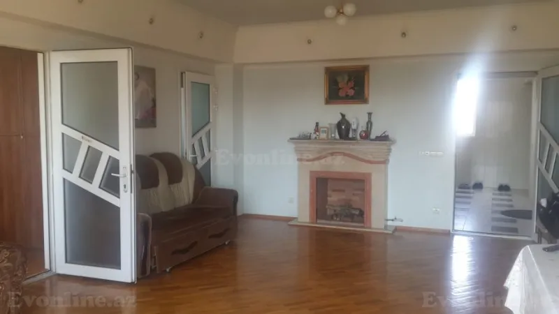 Kirayə verilir 1 otaqlı Mənzil Köhnə tikili 85 m² Nərimanov r. - şəkil 3