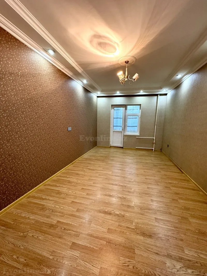 Satılır 2 otaqlı Mənzil Köhnə tikili 50 m² Yeni Yasamal - şəkil 3