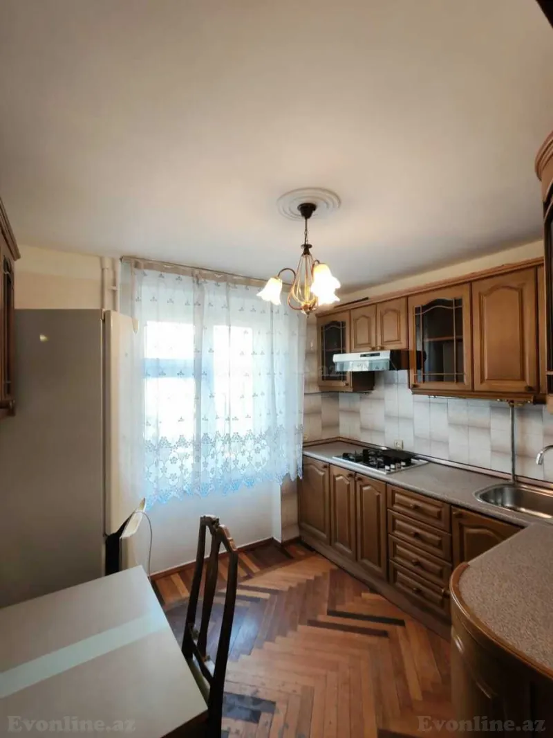 Kirayə verilir 3 otaqlı Mənzil Yeni tikili 120 m² 28 May m. - şəkil 3