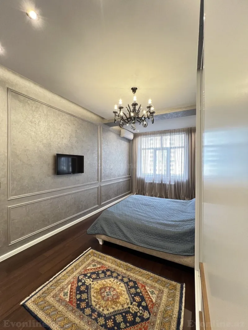 Satılır 3 otaqlı Mənzil Yeni tikili 135 m² 6-cı mikrorayon - şəkil 3