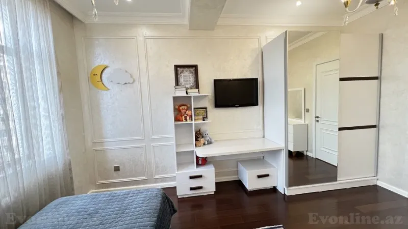 Satılır 3 otaqlı Mənzil Yeni tikili 135 m² 6-cı mikrorayon - şəkil 6