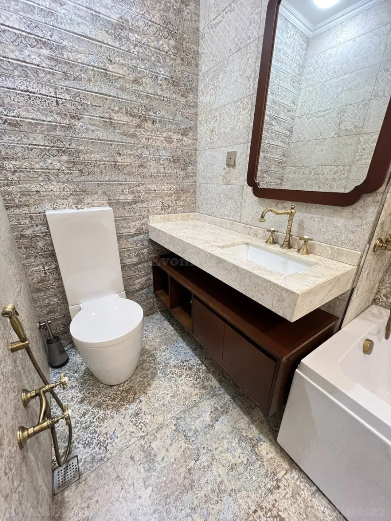Satılır 3 otaqlı Mənzil Yeni tikili 135 m² 6-cı mikrorayon - şəkil 13