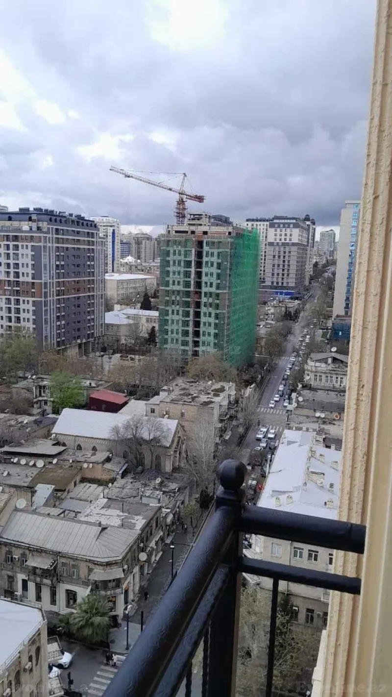 Kirayə verilir 3 otaqlı Mənzil Yeni tikili 100 m² 2-ci mikrorayon - şəkil 14