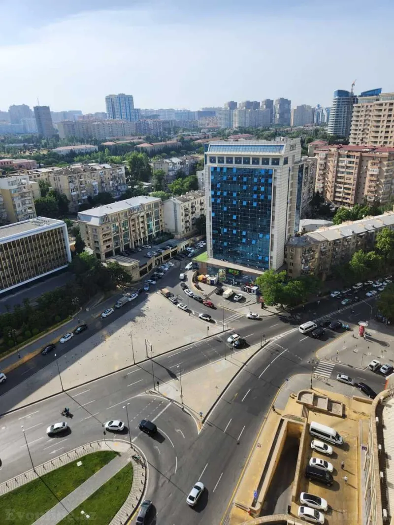 3 otaqlı Mənzil 75 m² Nizami m. Satılır