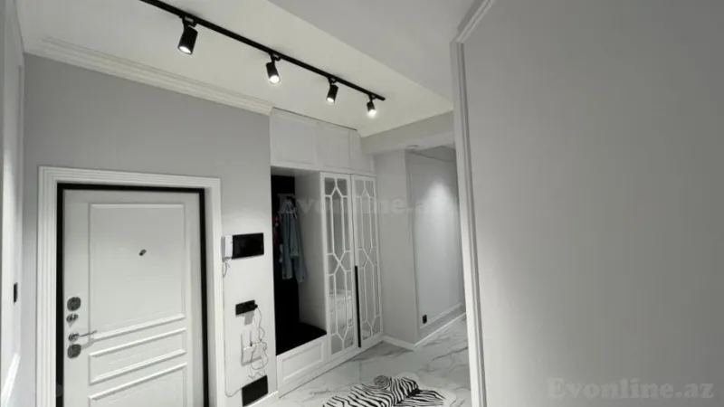3 otaqlı Mənzil 120 m² Nərimanov r. Kirayə verilir