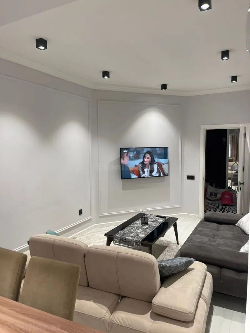 Kirayə verilir 3 otaqlı Mənzil Yeni tikili 120 m² Nərimanov r. - şəkil 11