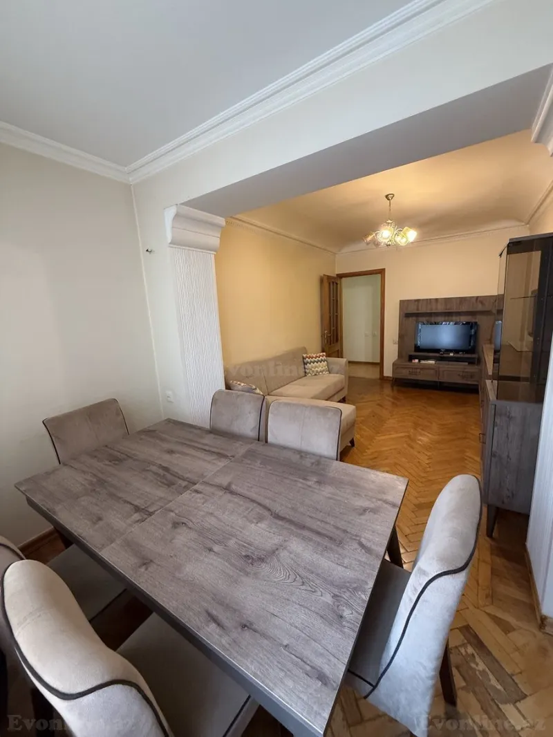 Satılır 3 otaqlı Mənzil Köhnə tikili 75 m² Nizami m. - şəkil 3