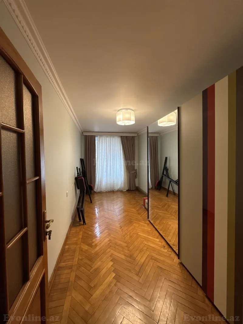 Satılır 3 otaqlı Mənzil Köhnə tikili 75 m² Nizami m. - şəkil 7