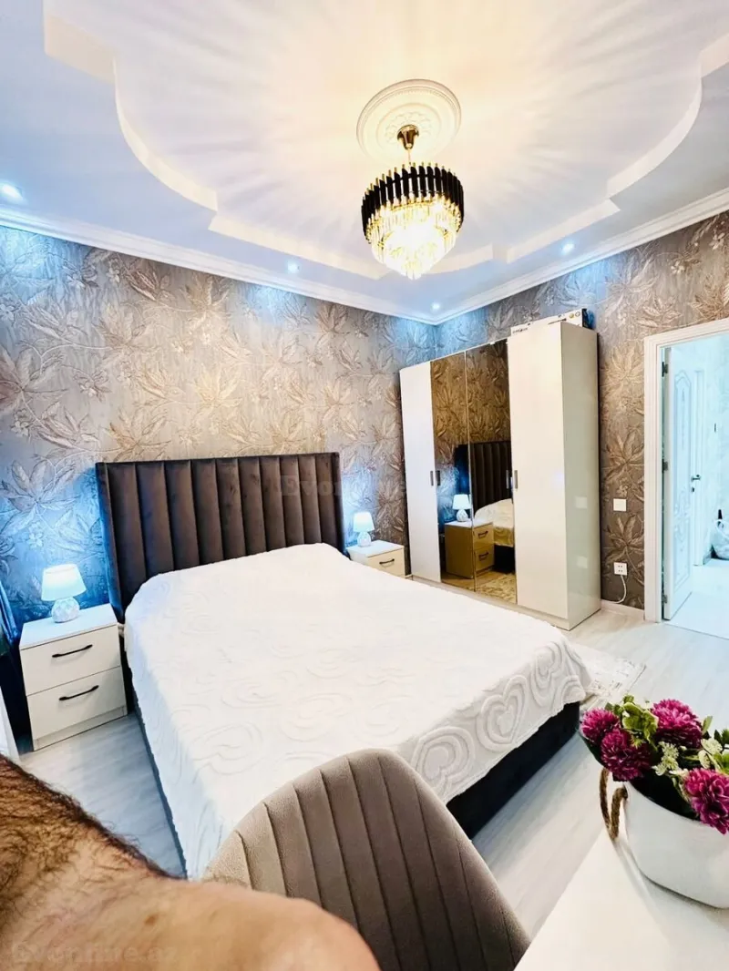 Kirayə verilir 2 otaqlı Mənzil Yeni tikili 55 m² Gənclik m. - şəkil 2