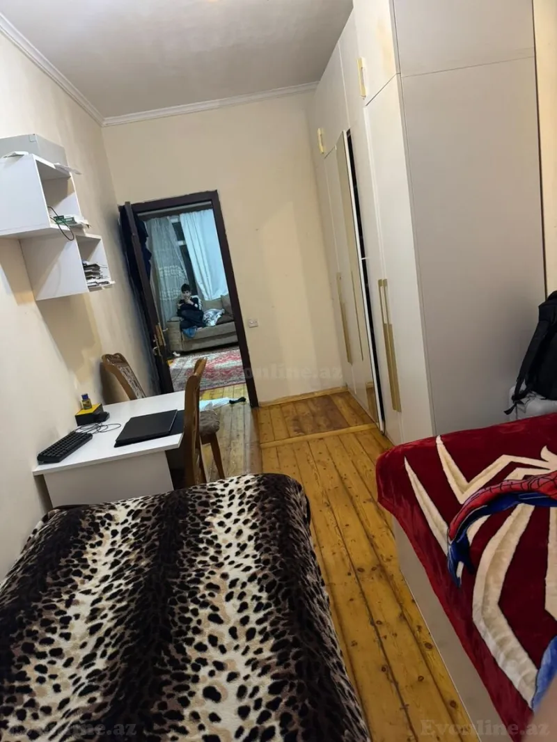 Satılır 2 otaqlı Mənzil Köhnə tikili 55 m² 5-ci mikrorayon - şəkil 8