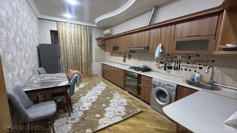 Kirayə verilir 3 otaqlı Mənzil Yeni tikili 150 m² Nərimanov r. - şəkil 2