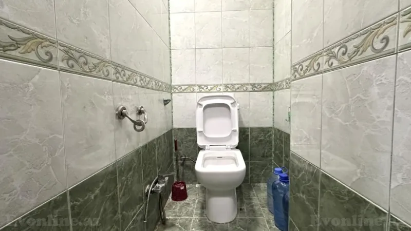 Satılır 4 otaqlı Mənzil Köhnə tikili 90 m² Neftçilər m. - şəkil 16