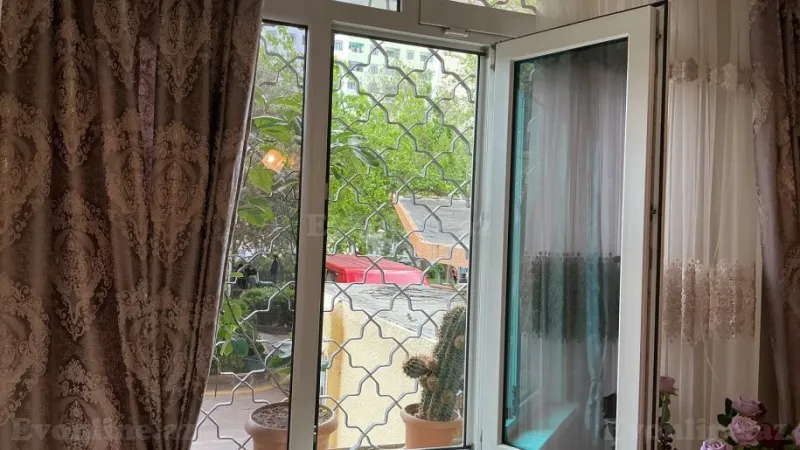 Satılır 2 otaqlı Mənzil Köhnə tikili 48 m² Suraxanı r. - şəkil 4