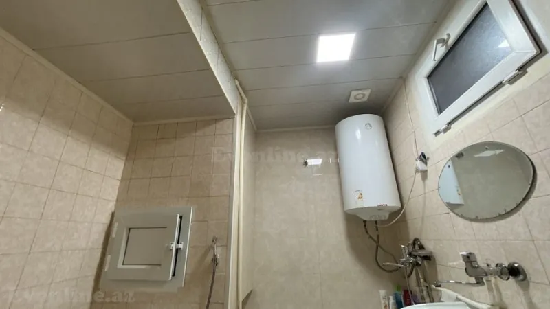 Satılır 2 otaqlı Mənzil Köhnə tikili 48 m² Suraxanı r. - şəkil 8