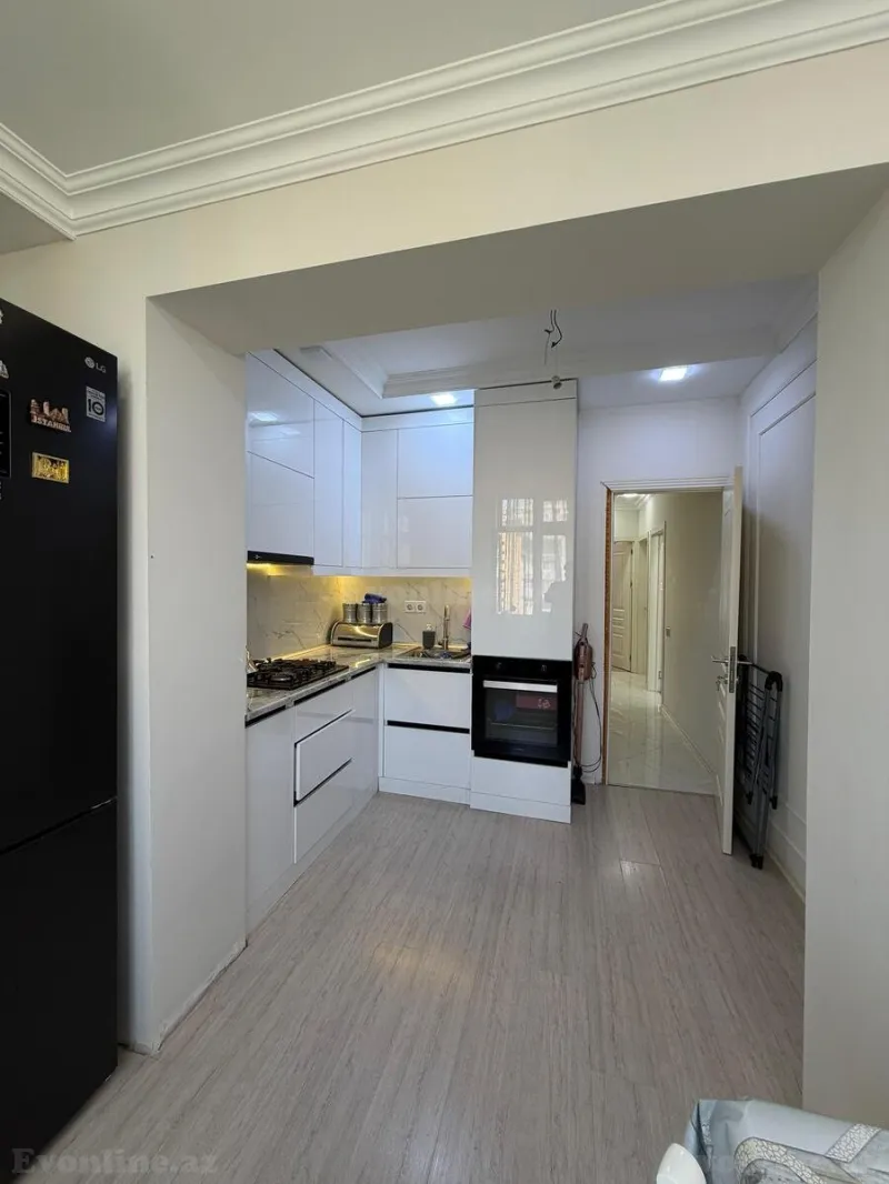 Satılır 3 otaqlı Mənzil Köhnə tikili 85 m² Yeni Yasamal - şəkil 9
