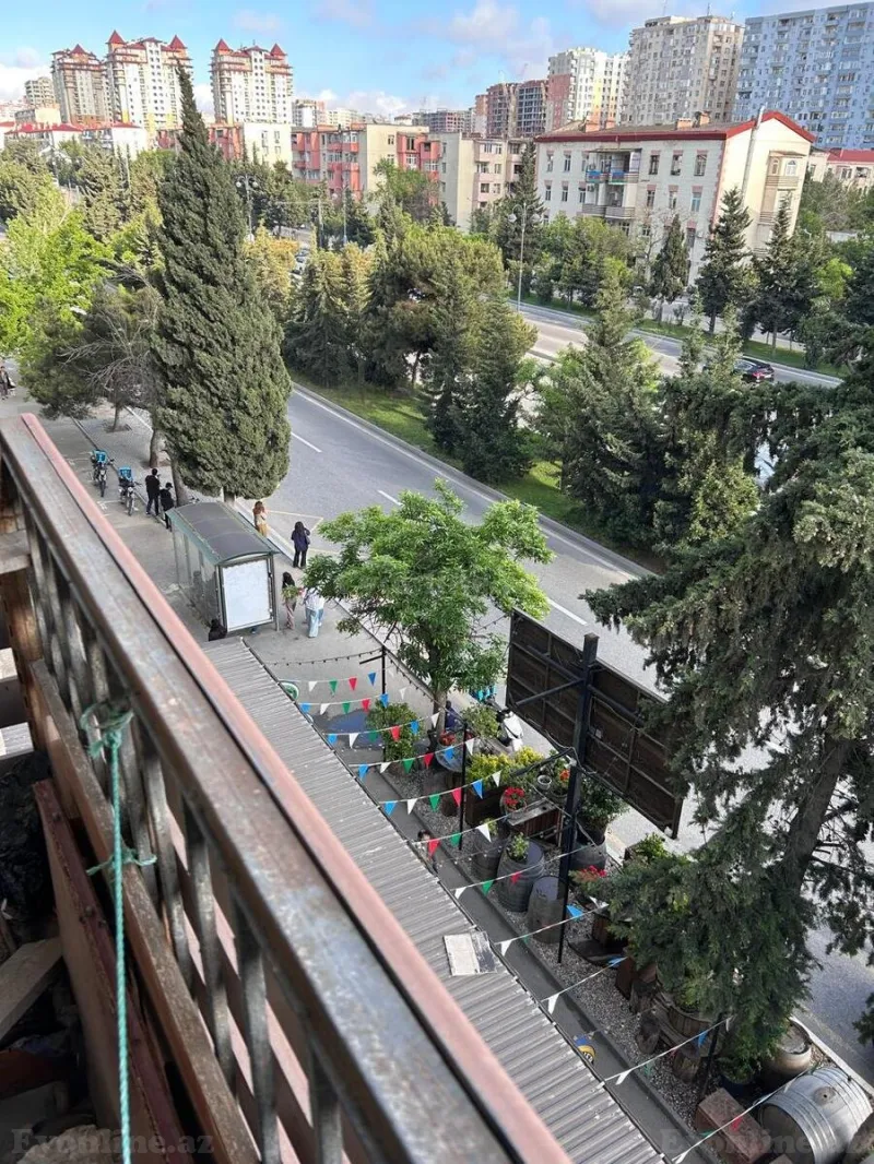 Satılır 3 otaqlı Mənzil Köhnə tikili 70 m² Qara Qarayev m. - şəkil 7
