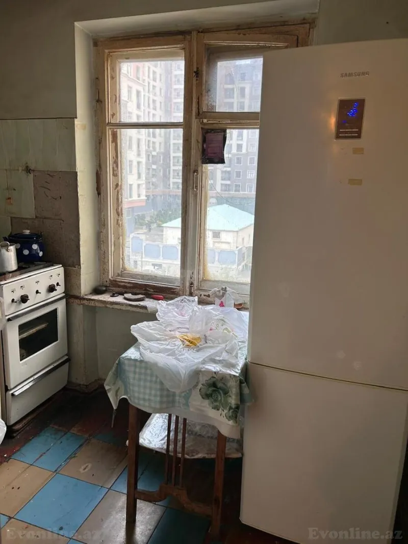 Satılır 3 otaqlı Mənzil Köhnə tikili 70 m² Qara Qarayev m. - şəkil 8