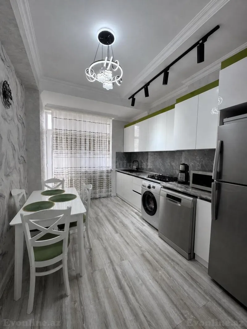 3 otaqlı Mənzil 80 m² Masazır Satılır