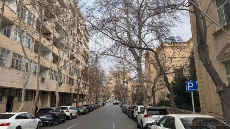 Kirayə verilir 2 otaqlı Mənzil Köhnə tikili 65 m² İçərişəhər m. - şəkil 2