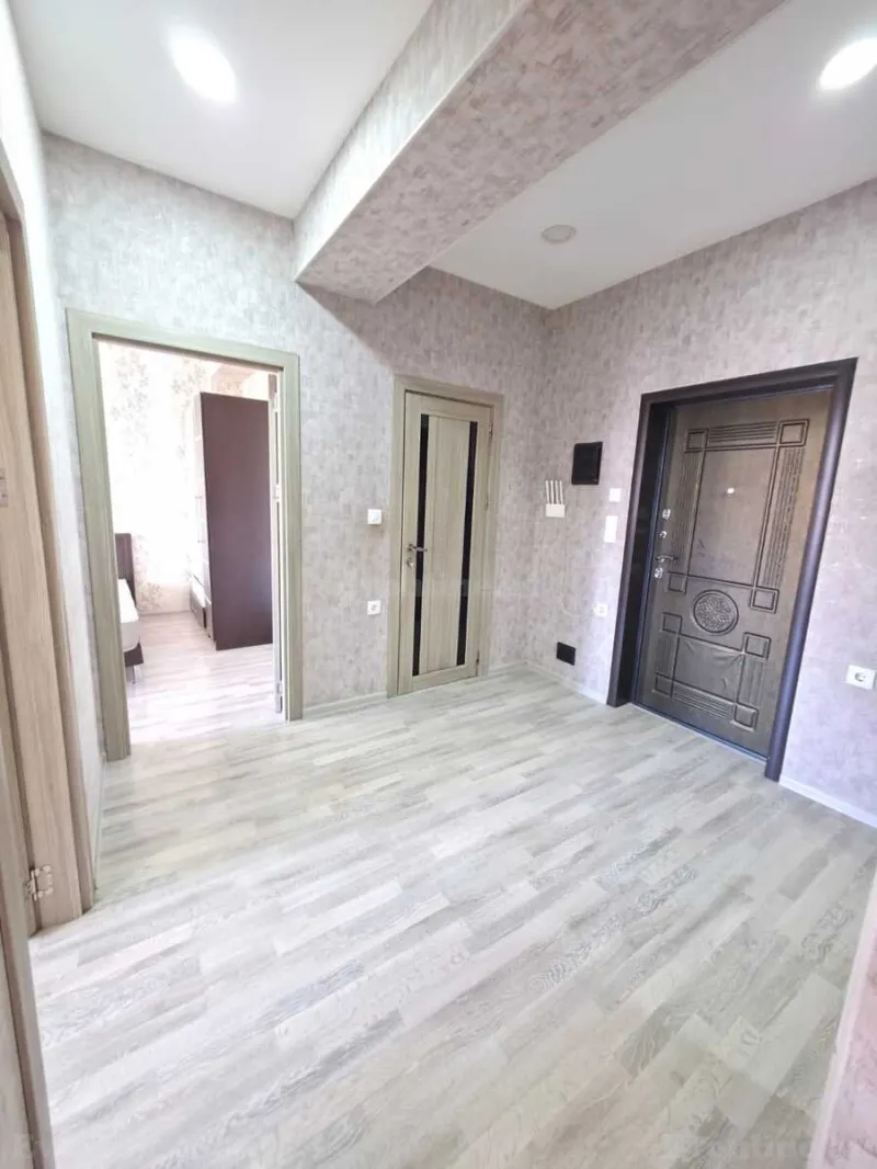 Kirayə verilir 5 otaqlı Mənzil Yeni tikili 80 m² Yeni Yasamal - şəkil 12
