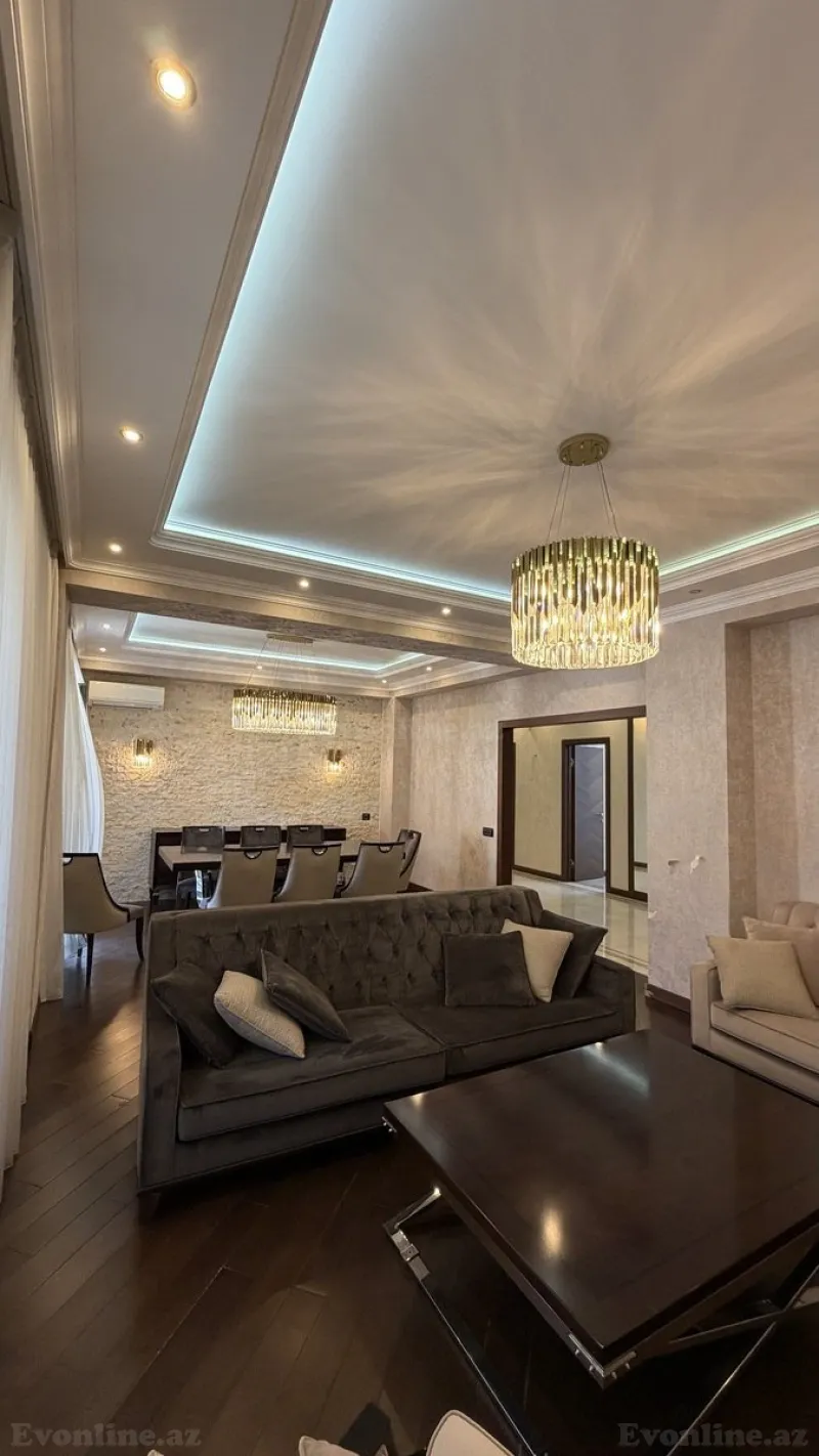 3 otaqlı Mənzil 155 m² Xətai r. Satılır