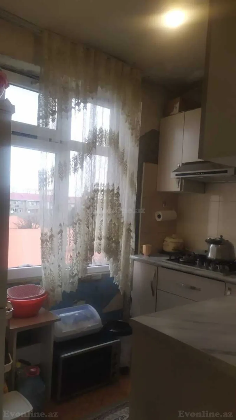 Satılır 1 otaqlı Mənzil Köhnə tikili 45 m² Gənclik m. - şəkil 4