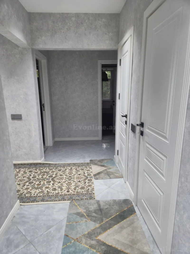 Satılır 5 otaqlı Mənzil Köhnə tikili 110 m² Sabunçu r. - şəkil 14