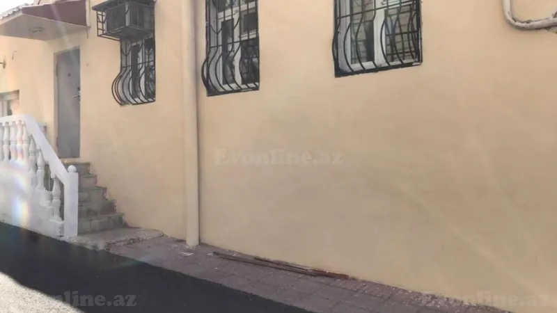 2 otaqlı Mənzil 60 m² İçərişəhər m. Kirayə verilir