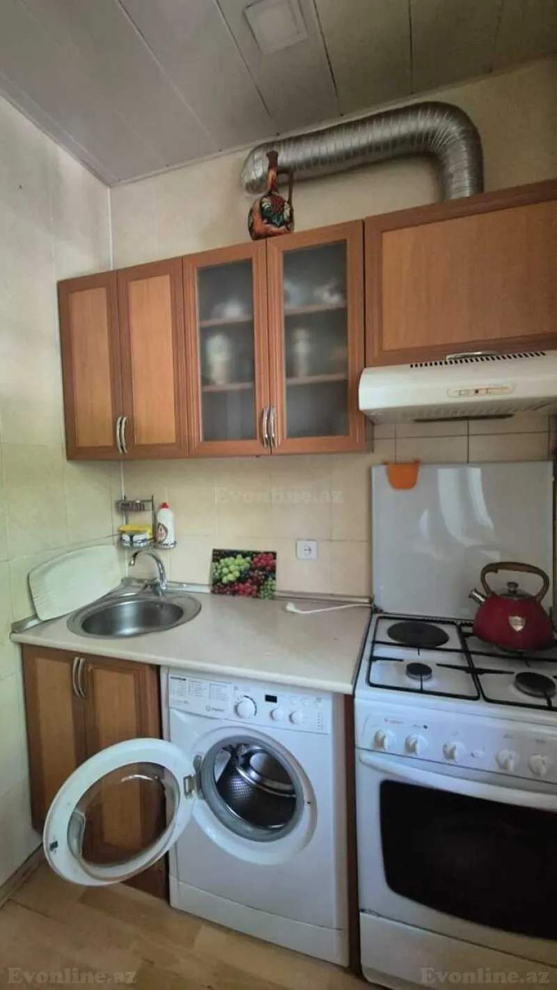 Satılır 2 otaqlı Mənzil Köhnə tikili 50 m² Nəsimi r. - şəkil 8