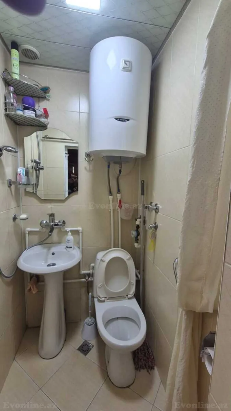 Satılır 2 otaqlı Mənzil Köhnə tikili 50 m² Nəsimi r. - şəkil 10