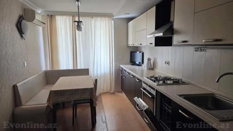 Kirayə verilir 2 otaqlı Mənzil Köhnə tikili 85 m² Nərimanov r. - şəkil 7
