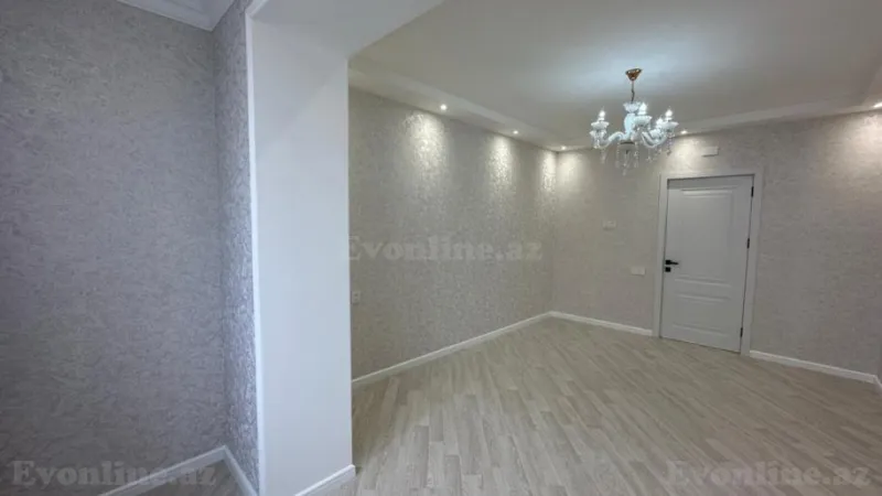 Satılır 4 otaqlı Mənzil Köhnə tikili 110 m² Xalqlar Dostluğu m. - şəkil 9