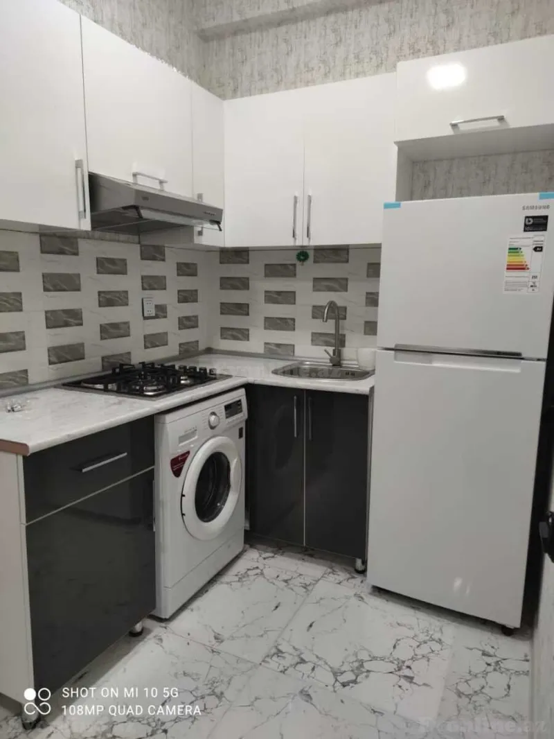 Kirayə verilir 2 otaqlı Mənzil Yeni tikili 55 m² İnşaatçılar m. - şəkil 3